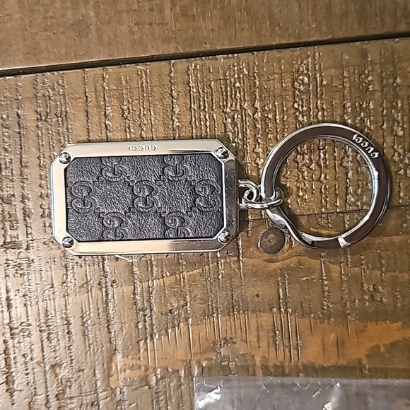 Gucci GG Leather keychain microguccissma New! - Picture 13 of 13